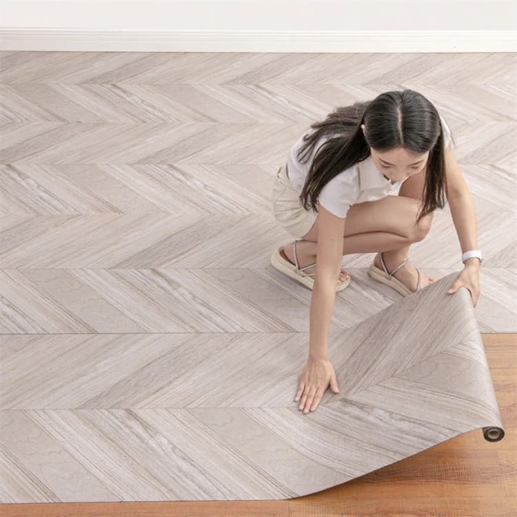 COWINLIFE Herringbone Waterproof Peel and Stick Tile Plastic Products Pvc Door Vinyl Flooring Roll Wood Flooring for House Renovation detail 4
