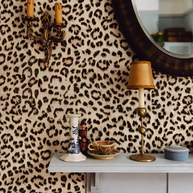COWINLIFE DECO Self Adhesive Wallpaper Roll 3D Brown Black Leopard Pattern Removable Peel and Stick Contact Paper for Home Decoration detail 2