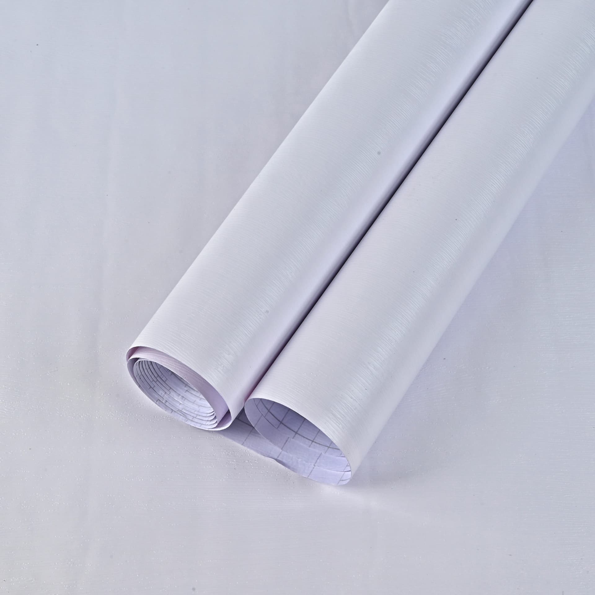COWINLIFE DECO Modern Textured White Wood Sticker Vinyl Peel and Stick Waterproof Self Adhesive Wallpaper for Bedroom Wall Covering