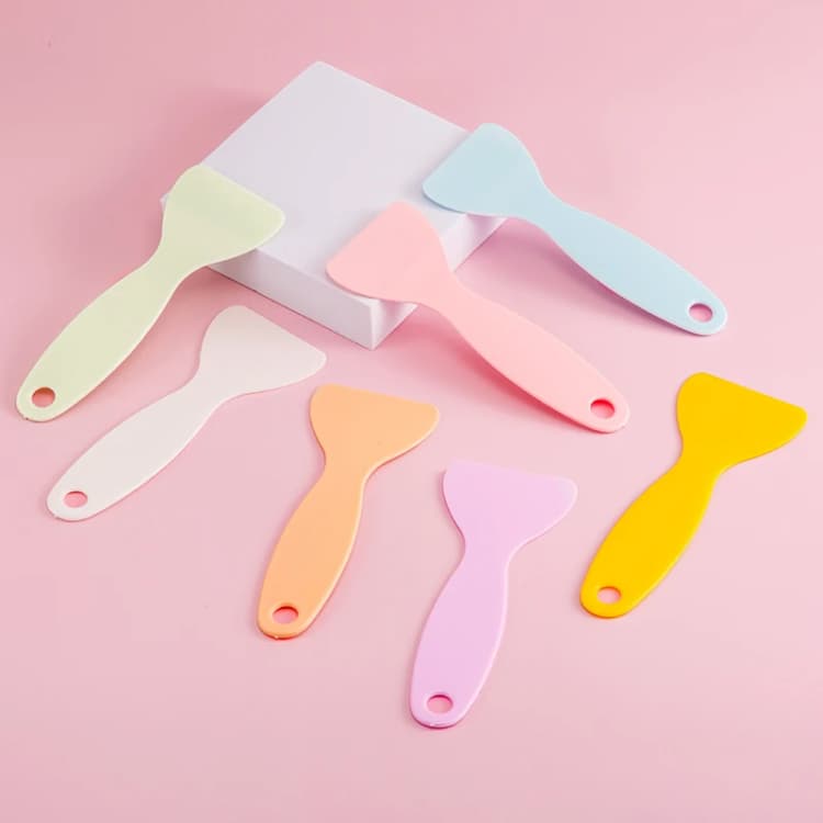 Self Adhesive Wallpaper Scraper Peel and Stick Wall Paper Film Air Bubble Removal Scraper Small Squeegee detail 3