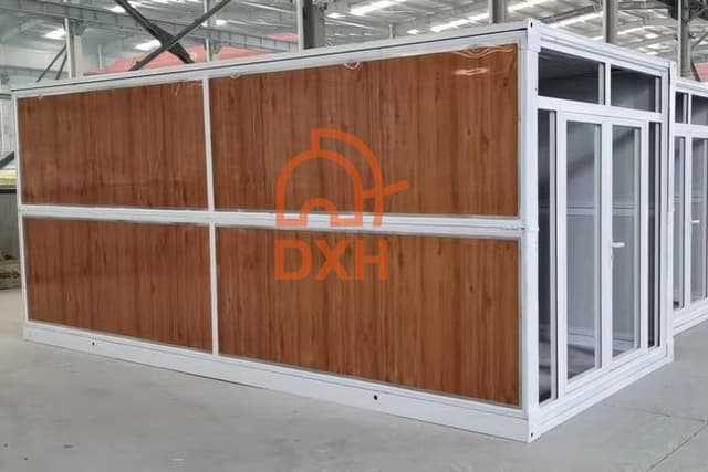 China manufacturer Cowinlife 20ft 40ft  Foldable Container Houses Customized With Toilet 3
