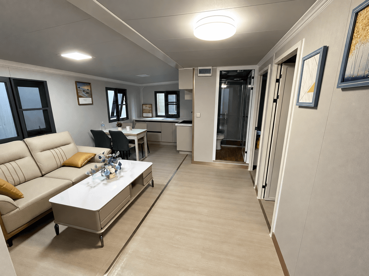 Why expandable container house more and more popular? I will tell you the advantages and Features of expandable house. 3