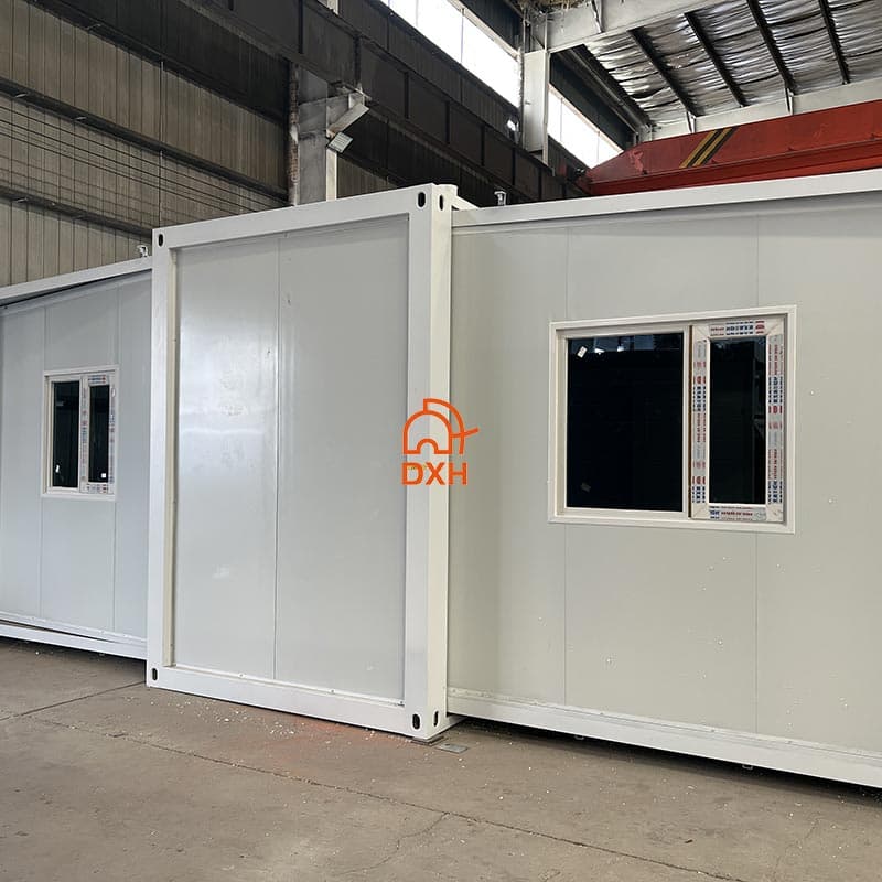 Luxury 30ft Expandable Container House 2