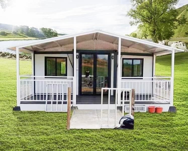 20ft expandable container house common interior layout and light luxury decorate will be show in this article
