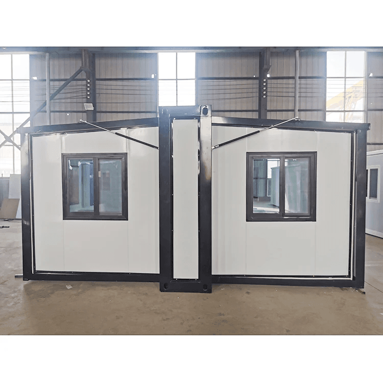 Luxury 3-Bedroom Expandable Container House