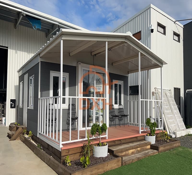 Versatile Living: Multifunctional Container House 14