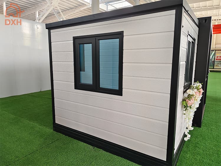 Cowinlife luxury 20ft French style expandable container house with 2 bedrooms 1 bathroom and 1 living room 3