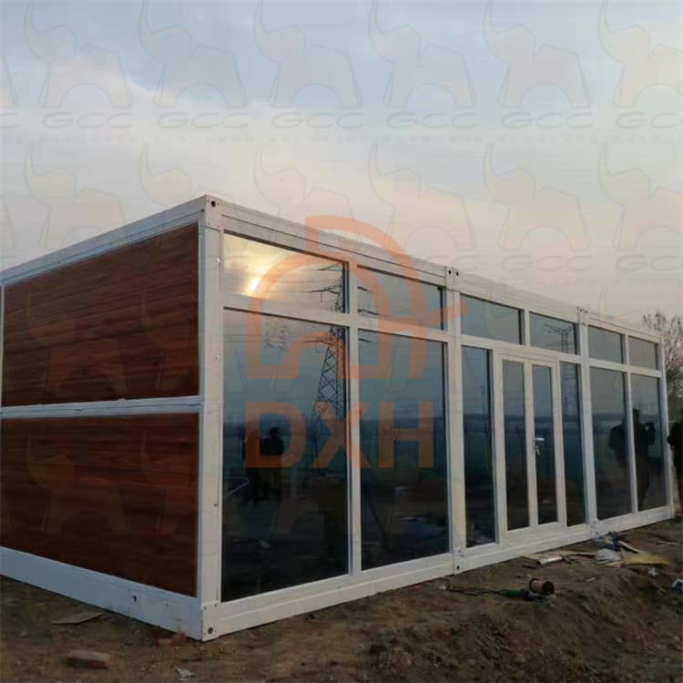 Versatile Foldable Home: Your All-in-One Modular Container Solution 1