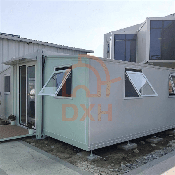 Europe's Top Choice: The Ultimate 20ft Expandable Container House 2