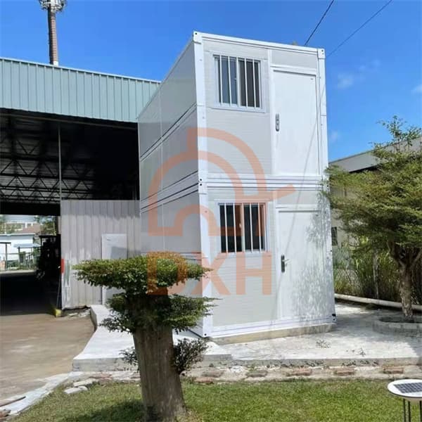 Instantly Deployable: Folding Container House Ready in 5 Minutes! 2