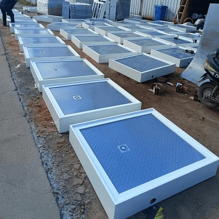 Portable Modern Container Toilet: Customizable, Prefabricated & Wholesale 4