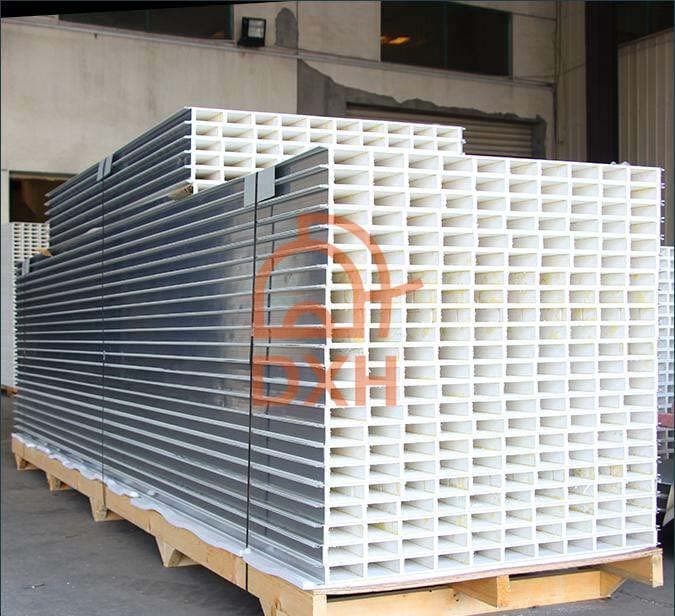 Common container house wall panels display and advantage