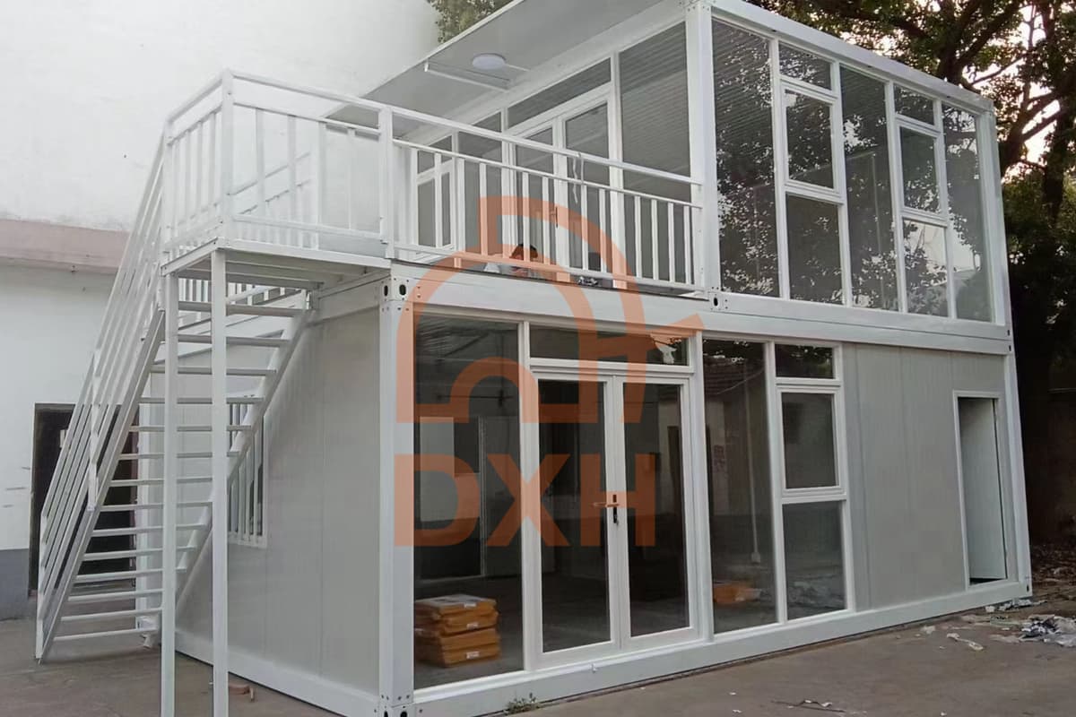 Revolutionize Your Living Space with the Dual Chamber International Container House! 2