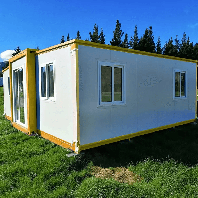 Luxury Expandable Container House - With Bathroom & Kitchen, Customizable & Spacious! 5