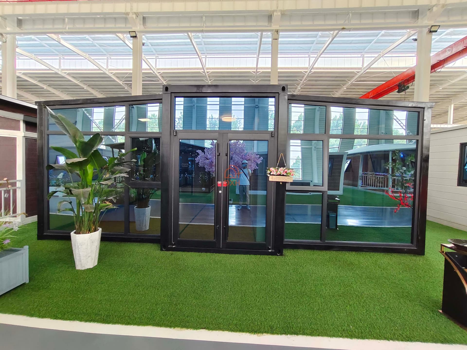 fold out container house