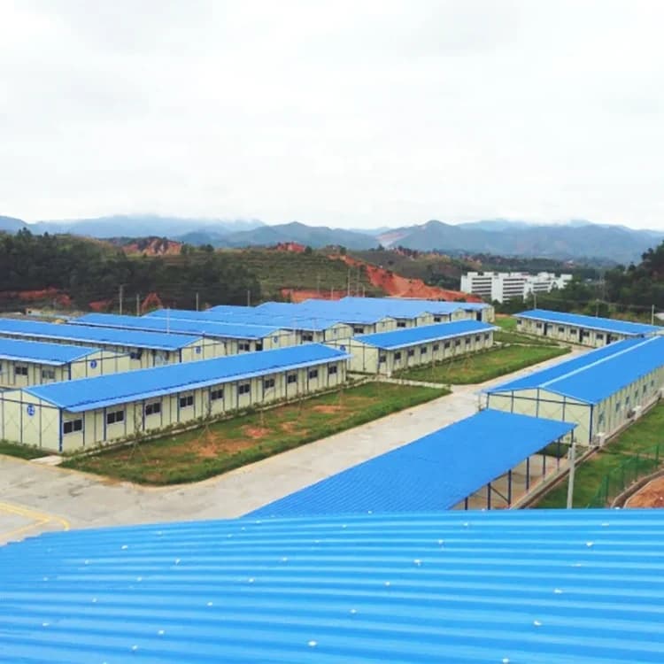 Effortless Temporary Housing Solution: Customizable, Modular Prefab Home for Construction Sites 1