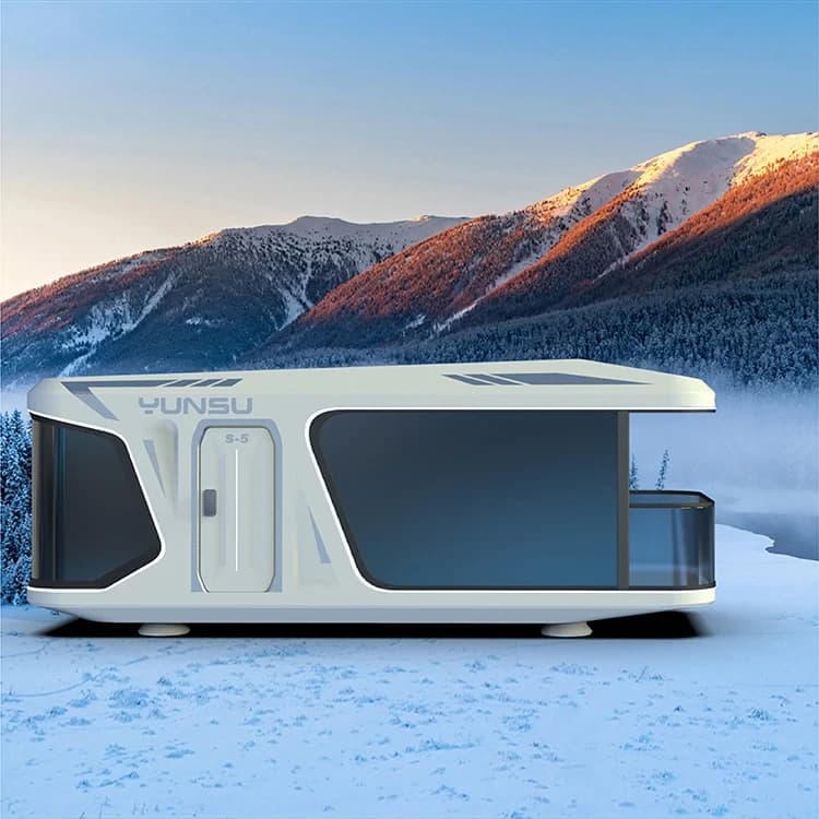 Luxury Mobile Container House – Customized, Prefabricated & Wheel-Mounted! 1