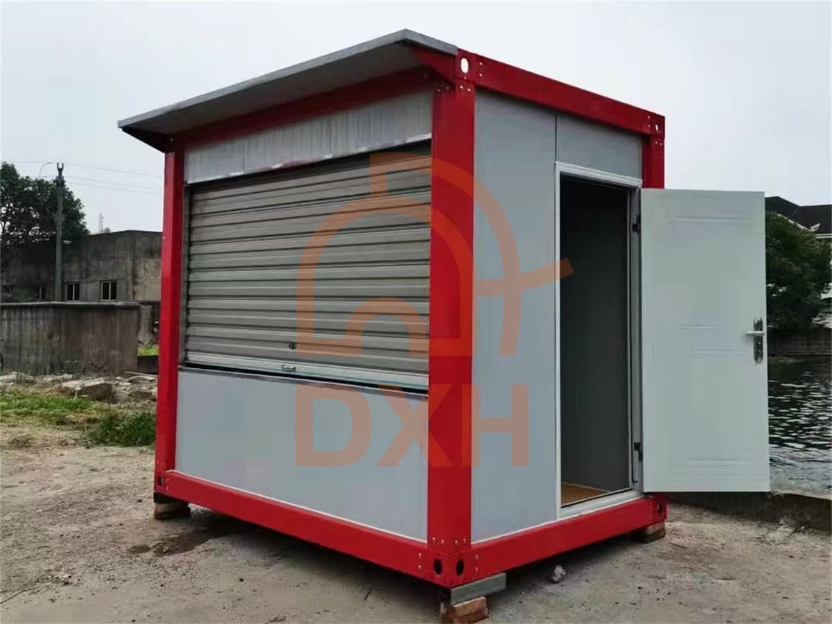 Design an independent container shop that can be used for street sales 9