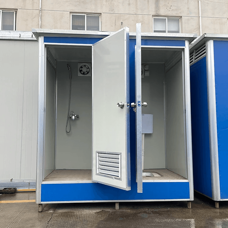 Compact Prefab Home with Built-in Bathroom - Made in Canada by Suppliers 6
