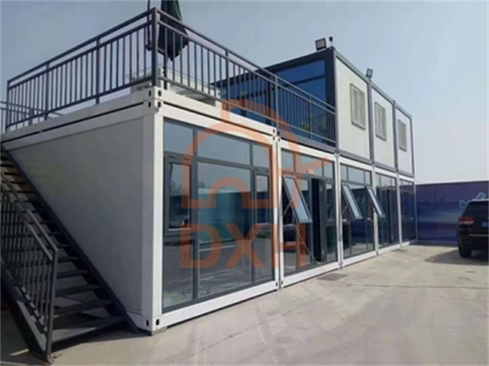 Container-Crafted Glass Curtain Wall: Tailored Elegance, Standardized Efficiency 4