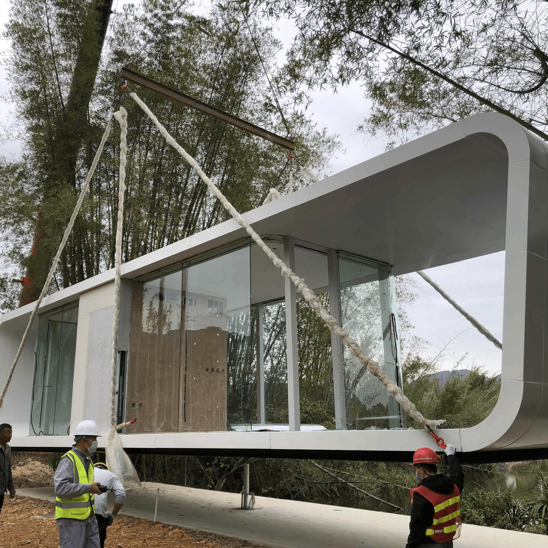 20ft 40ft Modular Prefab Tiny Homes Container Office Portable Apple Home Pod Movable Apple Cabin 3