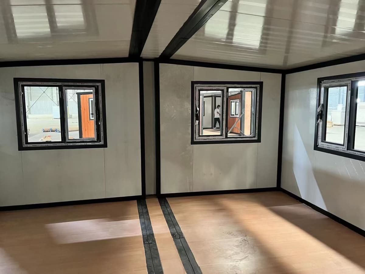 expandable modular house