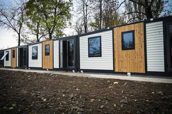 How Foldable Container Houses Maximize Efficiency?