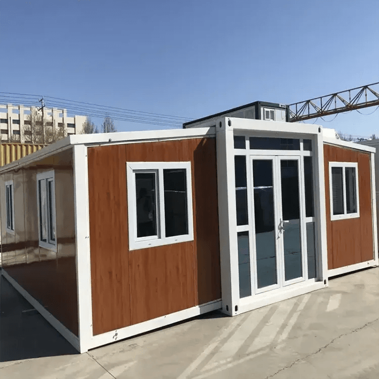 Ultimate Luxury: 40ft Customizable Prefab Home with Foldable Design - A Family's Dream Home! 6
