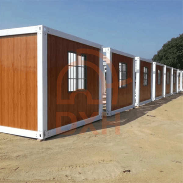 Portable Living: Detachable Container House - Your Versatile Home on the Go! 10