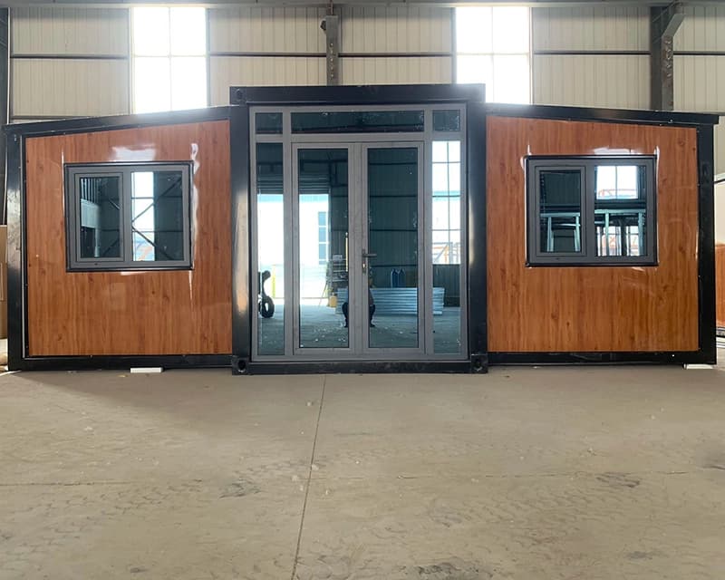2 bedroom 20ft expandable house 1