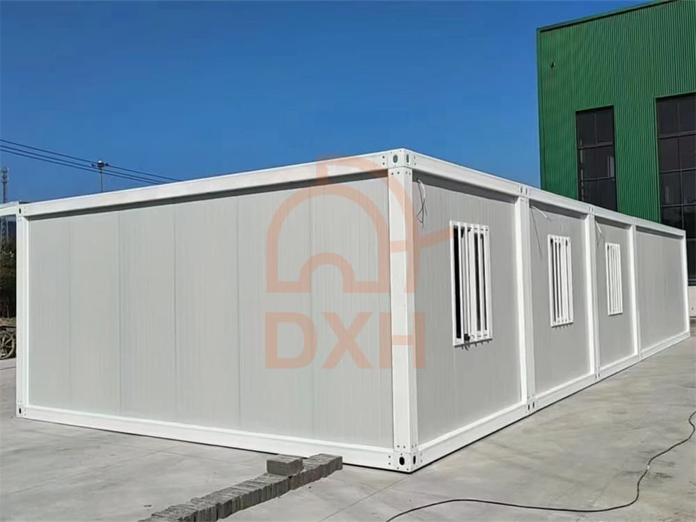 Portable Container Homes: 7 Detachable Units for Easy On-Site Installation 1