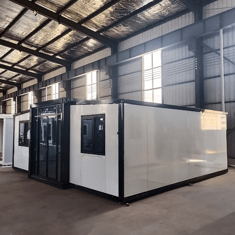 Prefabricated Expandable Container House Modular with Steel Bolt 4