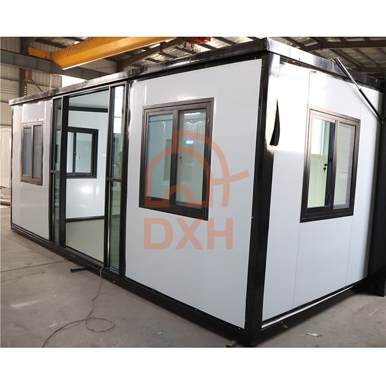 Expandable Container Houses: Modern Homes That Are Easy to Build 1
