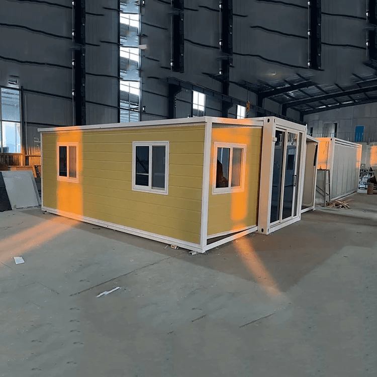 Containerized Garden: Transform Your Outdoor Space with a Sustainable Garden House 6