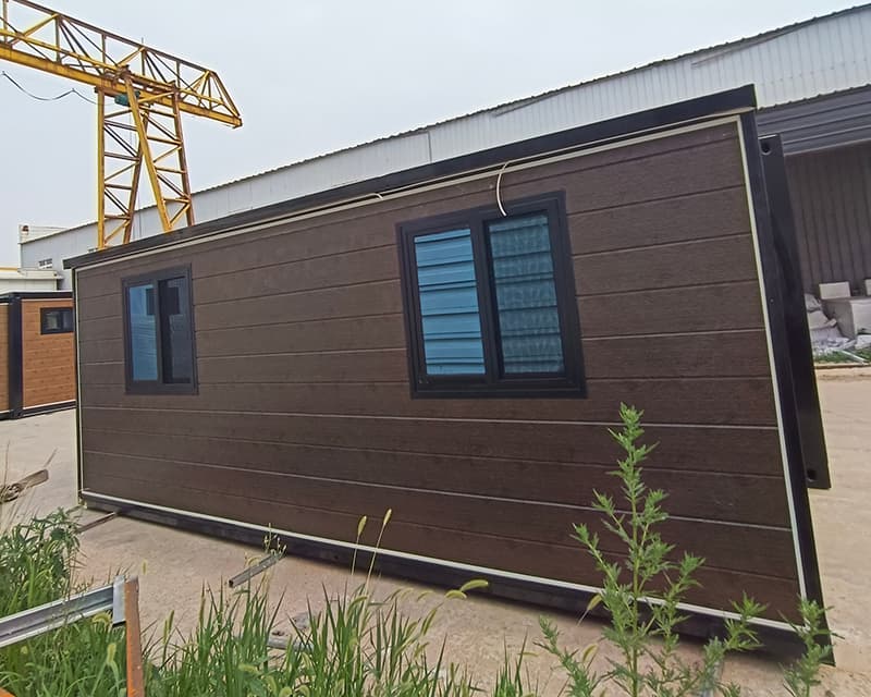 Customizable expandable house 2