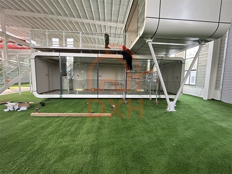 High-End Space Capsule & Apple Capsule Decoration: Your Luxury Container house 5