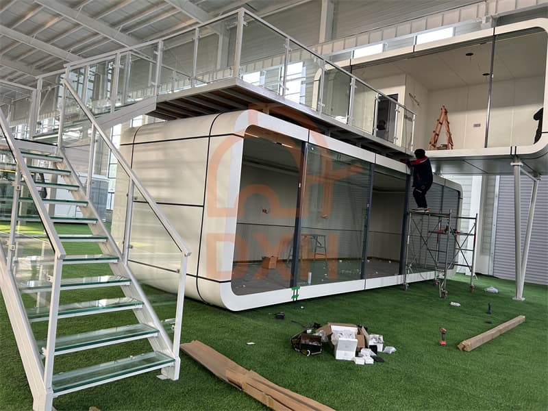 High-End Space Capsule & Apple Capsule Decoration: Your Luxury Container house 1