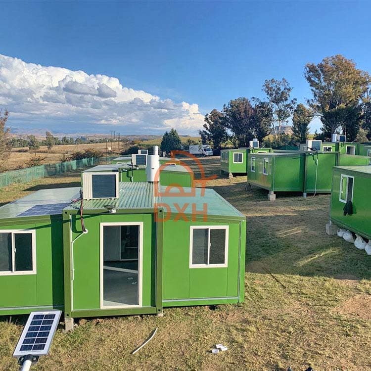 What environment can Expandable Container houses adapt to? 1