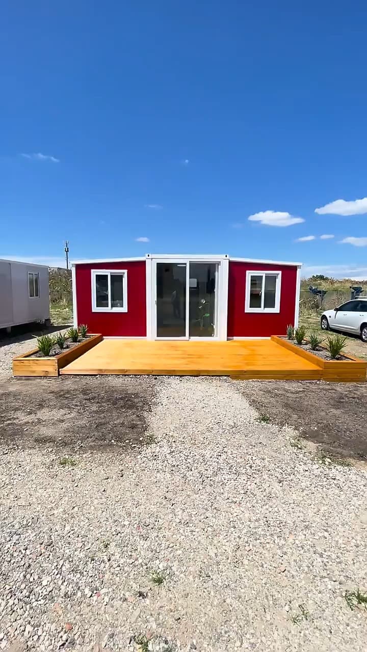 Why expandable container house more and more popular? I will tell you the advantages and Features of expandable house.
