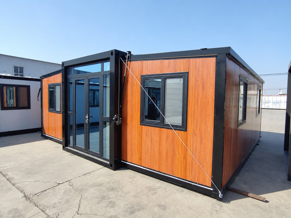 China manufacturer Cowinlife 20ft dark wood grain color expandable Exquisite container house with 2 bedrooms 1 bathroom 1 kitchen 3