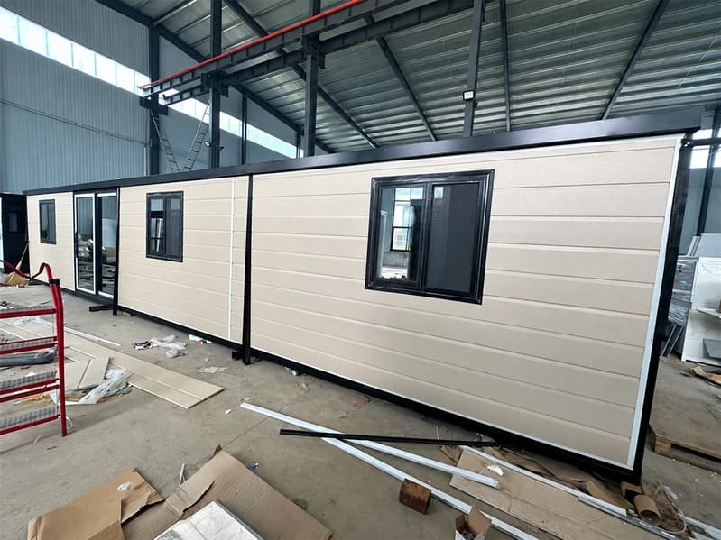 SpaceMax™: Expandable 40FT Container House – Maximize Your Living Space! 3