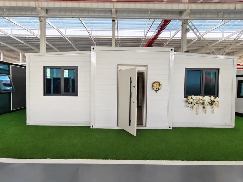 China manufacturer Cowinlife Pure white European style Expandable Container House 20 ft with 2 bedrooms, 1 kitchen and 1  bathroom