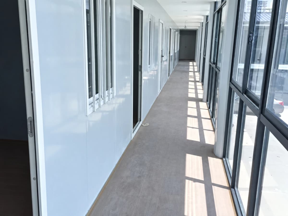 Superior Motel Builders: Unleash the Power of Container Houses 4