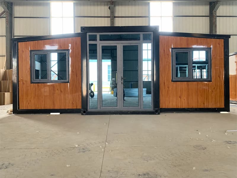 China manufacturer Cowinlife's well decorated expandable container house 20ft with 2 bedrooms 1 bathroom and 1 living room
