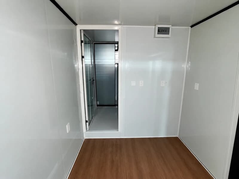 Cowinlife 20ft Light Gray luxury expandable container house with 2 bedrooms 1 bathroom and 1 kitchen 7
