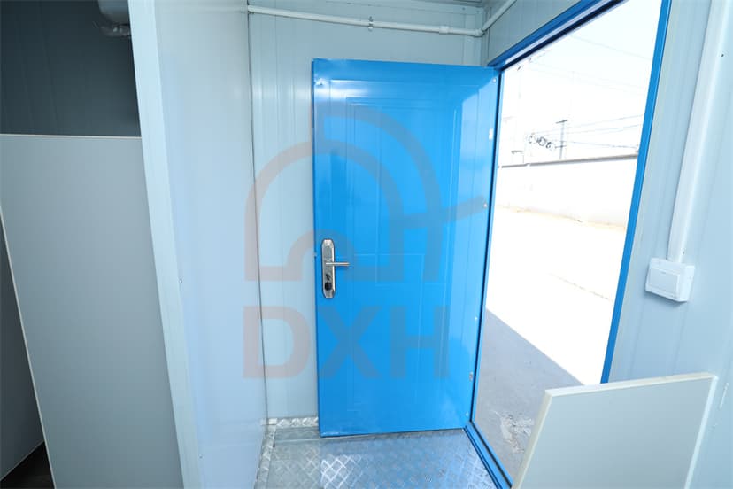 Container-Toilets: Public Restrooms Made Easy! 13