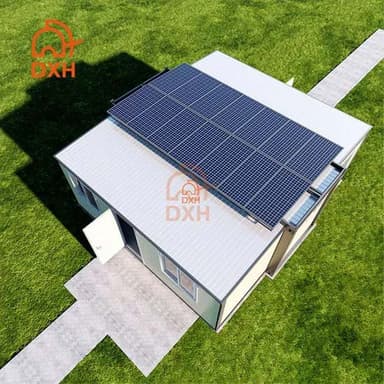 20ft Expandable Container House with Solar Panels
