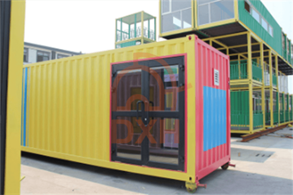 Vibrant & Sturdy Shipping Containers: Unbeatable Color & Durability 15