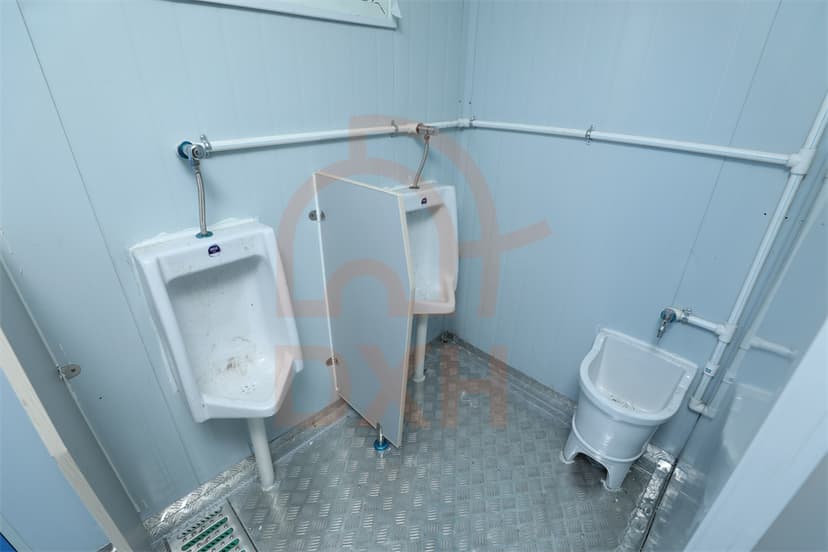 Container-Toilets: Public Restrooms Made Easy! 11