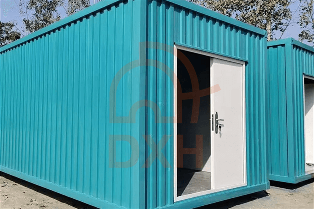 Vibrant & Sturdy Shipping Containers: Unbeatable Color & Durability 6